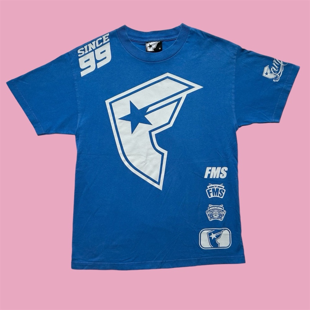 Vintage Y2K Famous Stars and Straps FSAS Spellout Graphic Tee Blue Medium